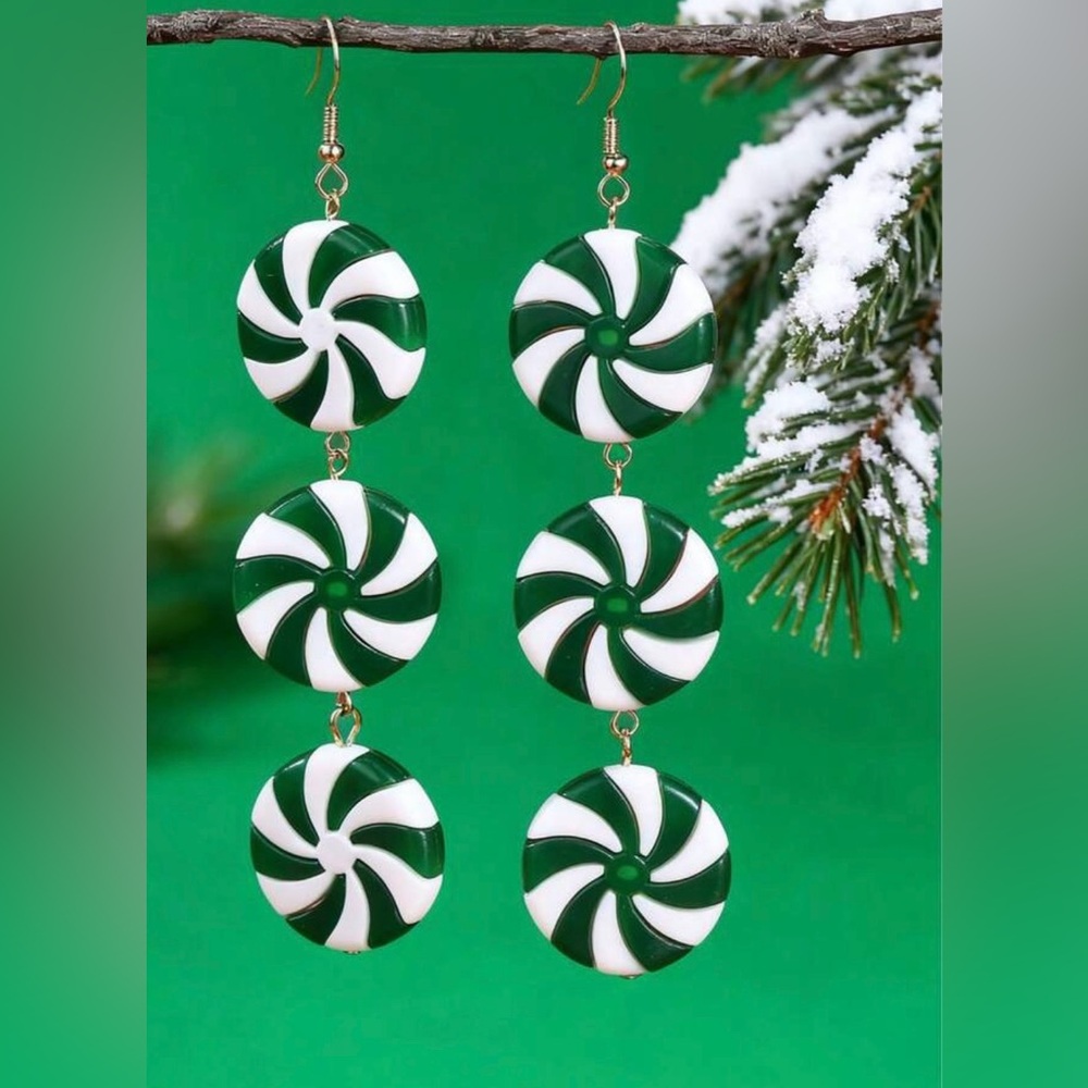 HOLIDAY SALE-SWEET DEAL | Festive Green & White Peppermint Swirl Dangle Earrings